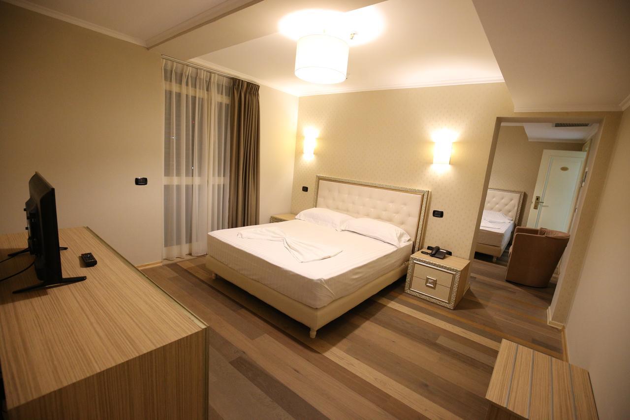 Germany Hotel ดูร์เรส ภายนอก รูปภาพ