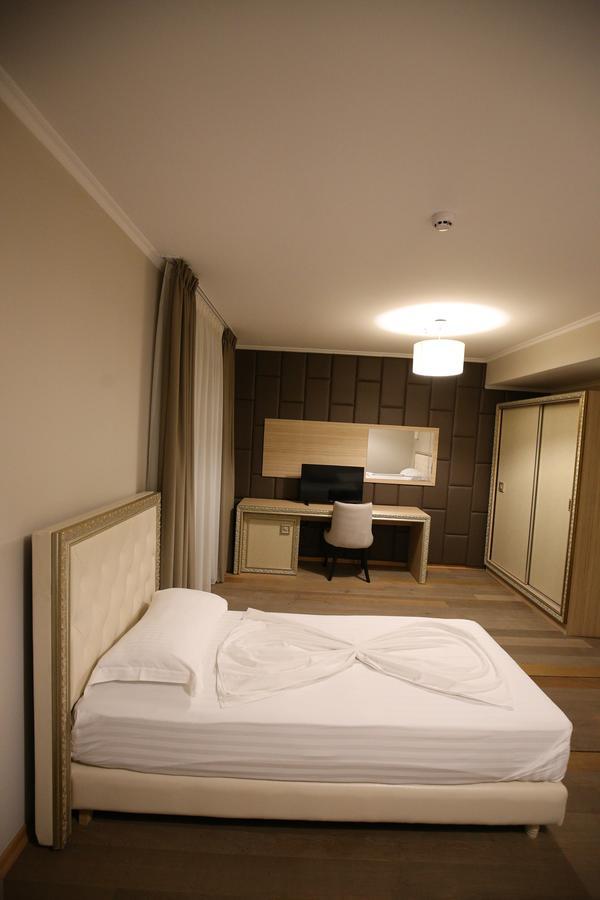Germany Hotel ดูร์เรส ภายนอก รูปภาพ